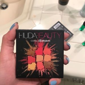 Huda Beauty Mini Shadow